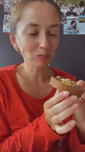 Пробую дубайский шоколад