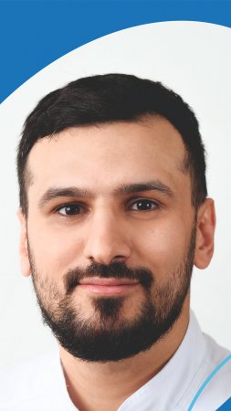 Бахшиев Мурад Агашанович, ортодонт сети стоматологических клиник КосмоСтом
