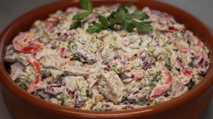 Салат закусочный с маринованной селёдкой, вкусно