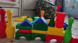 построили замок из кубиков