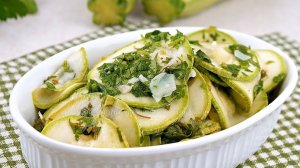 МАЛОСОЛЬНЫЕ КАБАЧКИ как огурчики! Хрустящие, Сочные и Вкусные кабачки! Кабачки ХИТ ЛЕТНЕГО СЕЗОНА!