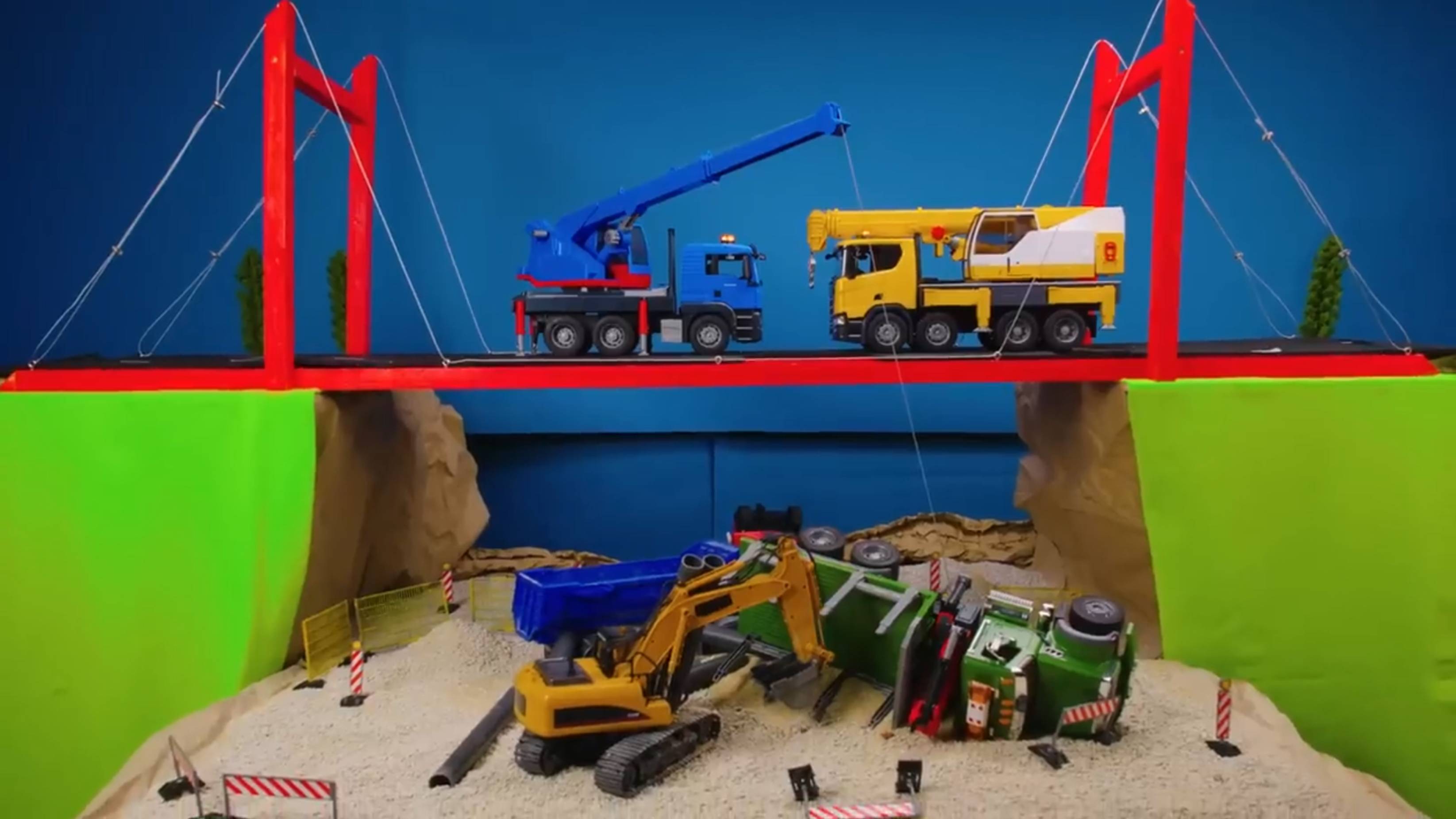 Ремонтируем мост вместе с экскаватор кран самосвал. Машинки в работе смотреть онлайн