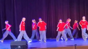Выступление_Icon_crew_на_Pushkino_dance_open
