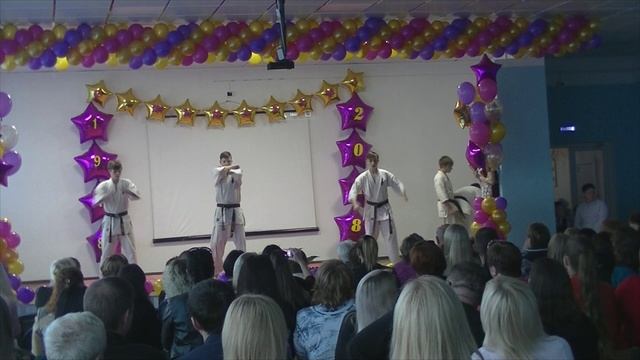 Показательное выступление в 42 школе 2018 смотреть онлайн