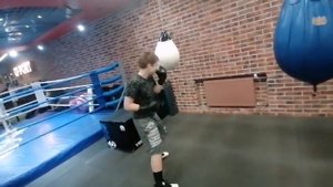 Бокс. Постановка удара. Подробности на boxing-club.ru