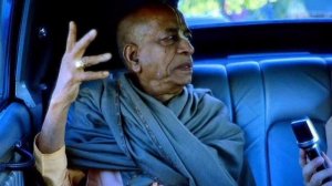 Лекция Шрилы Прабхупады 05.08.1973, Лондон. БГ 2.4-5. Можно ли отвергнуть Гуру?