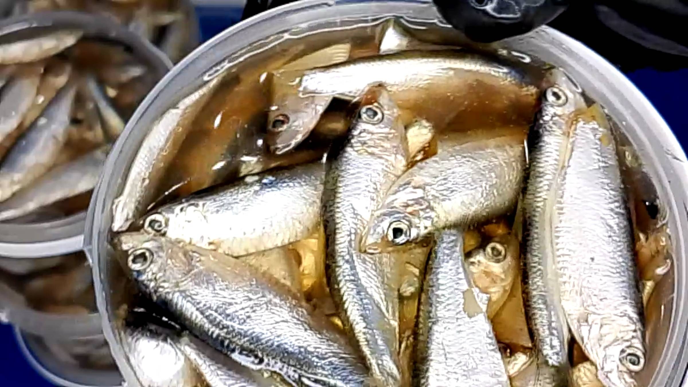 ТЮЛЬКА (КИЛЬКА) ПРЯНАЯ ,ПРЕСЕРВЫ смотреть онлайн