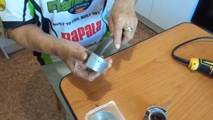 Отцеп "Всеотцеплятель". Заливка свинца в форму.
