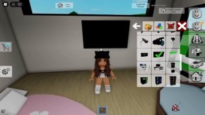 КУПИЛА НОВЫЙ ДОМ ! ДЕЛАЮ РЕМОНТ Робуксы по ссылке в описании к видео, переходи!