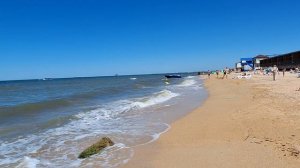 Краснодарский край, Азовское море, Темрюкский район, станица Голубицкая.