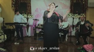 Праздничный концерт . Саният Надирбекова.  Кумыкские песни поёт.