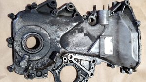 Как снять боковую  крышку ГРМ, двигатель 3ZZ Toyota Corola