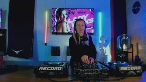 Lady Waks - Record Club #833 (16-05-2025)