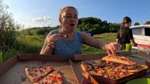 До-до пицца, ужин на природе. Мукбанг