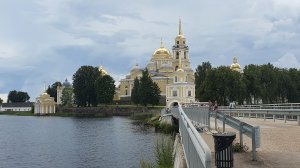 Нило-Столобенская пустынь (Нилова пустынь) — православный мужской монастырь на озере Селигер.