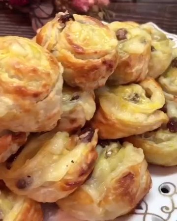 🥟 Булочки с заварным кремом и изюмом