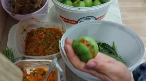 ФАРШИРОВАННЫЕ ПОМИДОРЫ НА ЗИМУ..ОЧЕНЬ ПРОСТО И ВКУСНО 😋