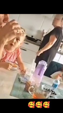 Мамины родственники в шоке😂