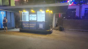Вечерний Бродвей в Ташкенте