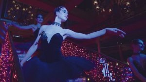 Black & White Swan Trailer