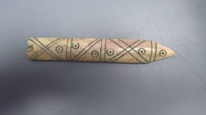 Костяная ручка ножа из раскопа по улице Калинина, 48