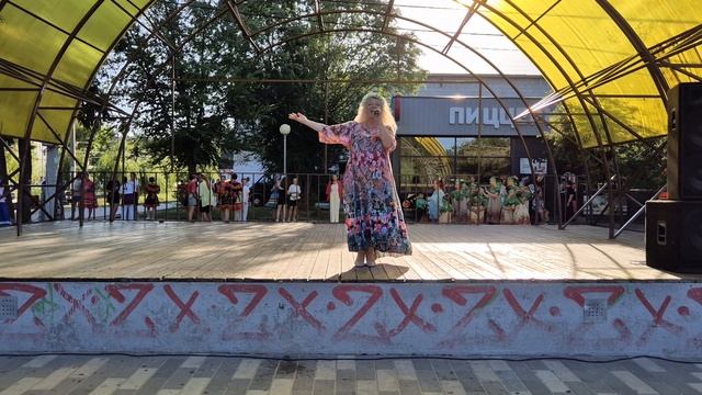 "Черная смородина" - Любовь Сологубова смотреть онлайн