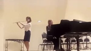 В. Чичков Весёлая полька для флейты и фортепиано/Алия Кашапова