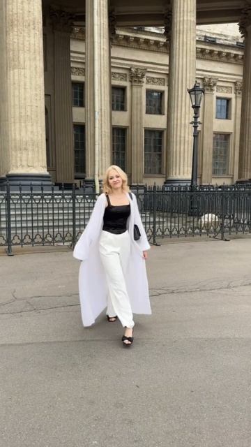 Нежнейший кардиган спицами. Мохер смотреть онлайн