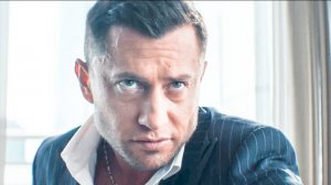 Жизнь по вызову. Фильм / Трейлер 2025