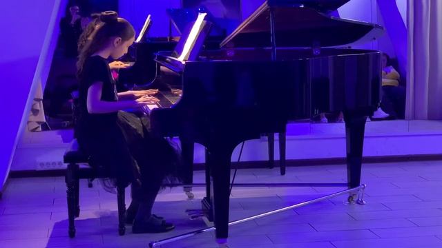 В. Климухина - "Love the way you lie"