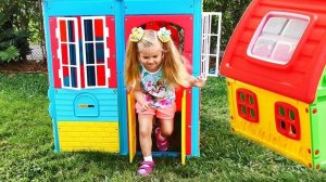 Рома и Диана весело играют в Игровых Домиках!