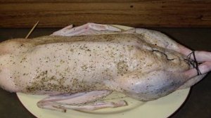 Индоутка в духовке целиком