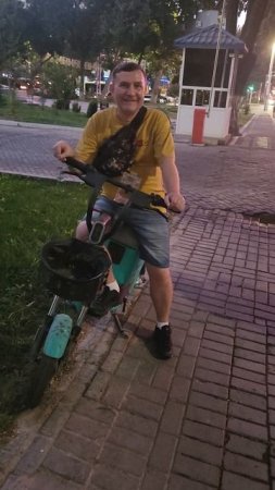 Куда собрался? На рынок Чорсу!