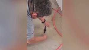 Испытание полусухой цементно-песчаной стяжки методом отрыва