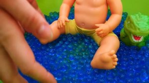 Мой детский сад для детей — Купаем малышей!  Куклы пупсы Беби Бон