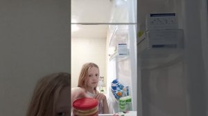 готовим яичницу + чай.