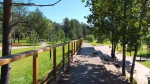 Суперский парк построили , внутри парка приморского.