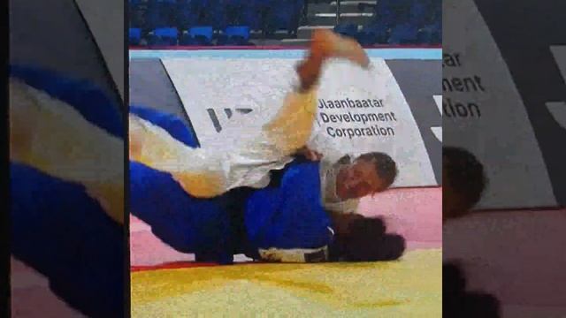 Иппон от Александры Бабинцевой в Монголии.