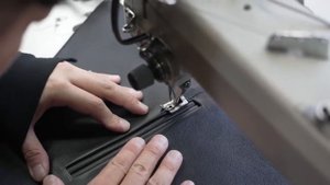 Процесс изготовления кожанои куртки Японская фабрика кожаных кур