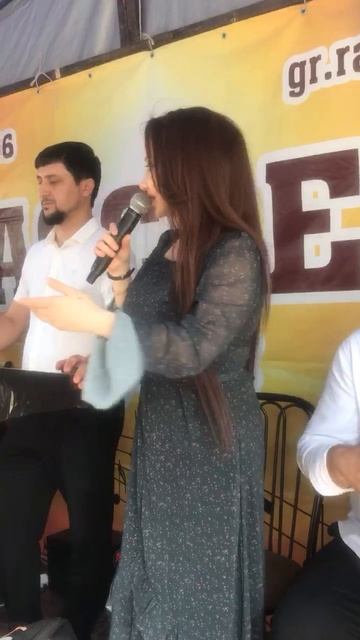 Группа Рассвет (живой голос на свадьбе) смотреть онлайн