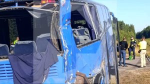 Задержан водитель автобуса, столкнувшегося с поездом в Ленобласти