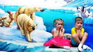 Диана и Рома в Музее 3D Art in Paradise Museum Bangkok