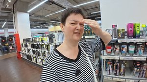 Пошли гулять по МАГАЗИНАМ! БОЮСЬ снова потратить ДЕНЬГИ! Вандализм и ПЛОХИЕ поступки! ШОППИНГ Влог