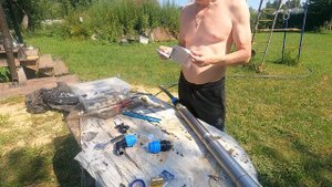 Бурение скважины и установка погружного насоса диаметром 90 мм