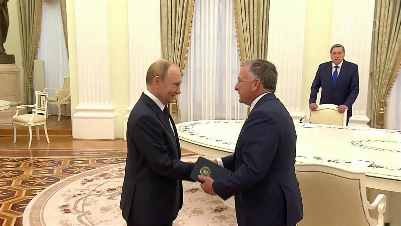 В Кремле разговор Владимира Путина со Стивеном Уиткоффом назвали полезным и конструктивным