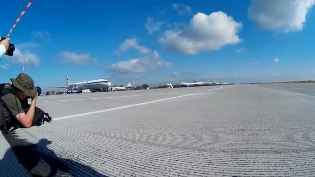 Рулежка Ту-134А-3 после посадки