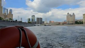 Полиция устроила погоню за нарушителями по Москве-реке