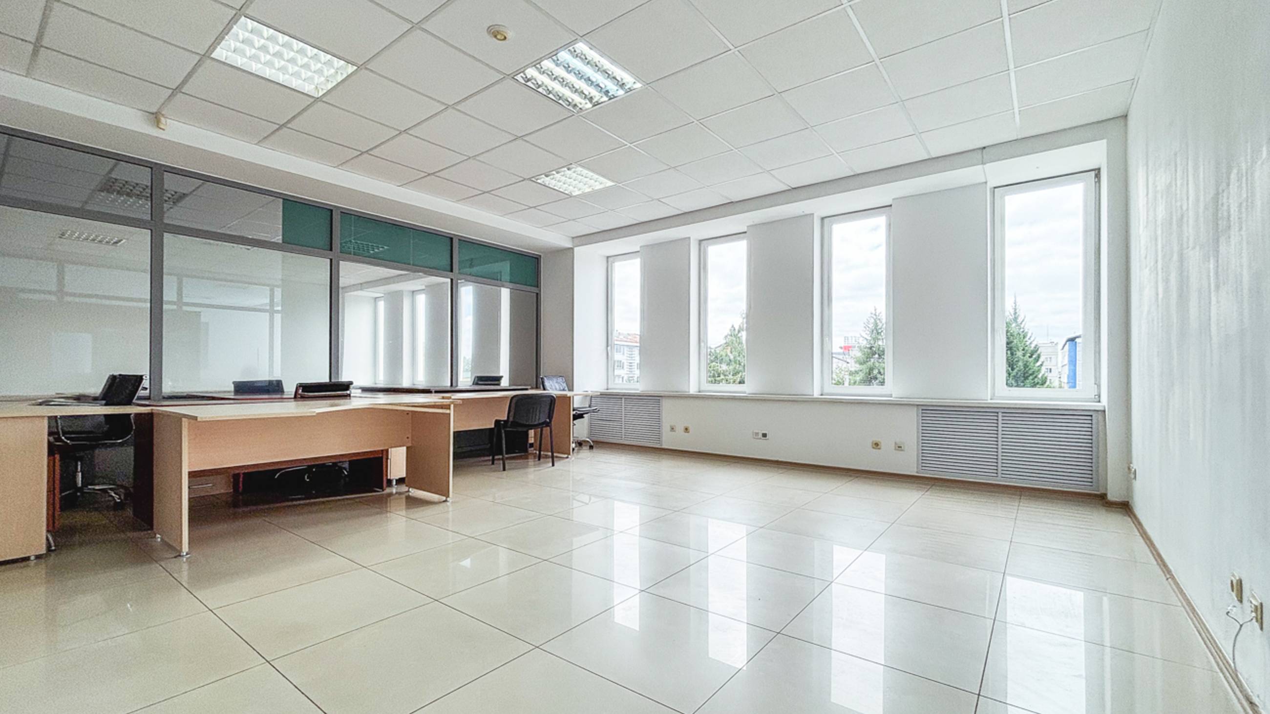 Видео-обзор комерческото помещения по адресу: ул. Байкальская, 259 смотреть онлайн