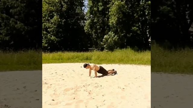 Отжимания с вращением