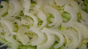 Cалат с фетой и оливками